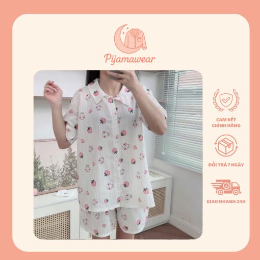 Bộ Pijama nữ tay cộc quần đùi họa tiết dâu tây xinh