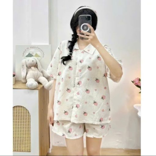 Bộ Pijama Nữ Tay Cộc Quần Đùi Họa Tiết Dâu Tây Cute Mặc Ở Nhà Xinh Xắn