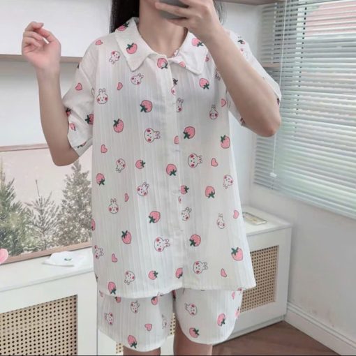 Bộ Pijama Nữ Tay Cộc Quần Đùi Họa Tiết Dâu Tây Cute Mặc Ở Nhà Xinh Xắn